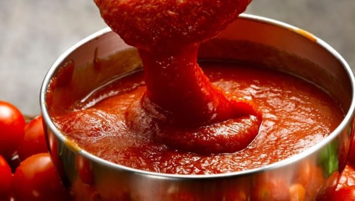 Pasta o salsa de tomate Pasta o salsa de tomate