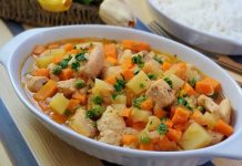 Jugoso picante de pollo con papa y verduras picante de pollo con papa y verduras