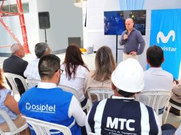 Alejandro Padrón, director de Operaciones de Red de Movistar explica acciones de preparación para el FEN, incluyendo respaldos de energía y despliegue de unidades móviles 5G para zonas de emergencia.