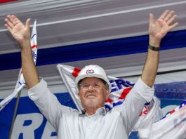 Carlos Bruce