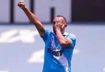 Barcos quiere seguir un año más en Cristal Hernán Barcos