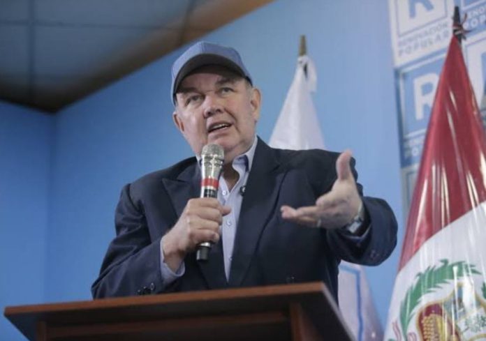 Rafael López Aliaga